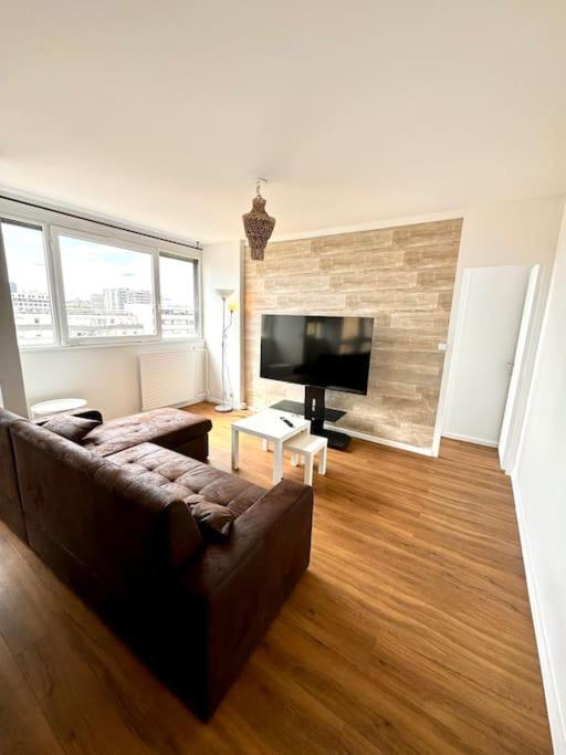 Grand Appartement 3 Chambres Balcon - Partdieu Lyon Extérieur photo